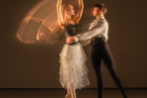 Elmhurst Ballet Company to perform 'Resonance' - A mixed bill of dance in London and Birmingham