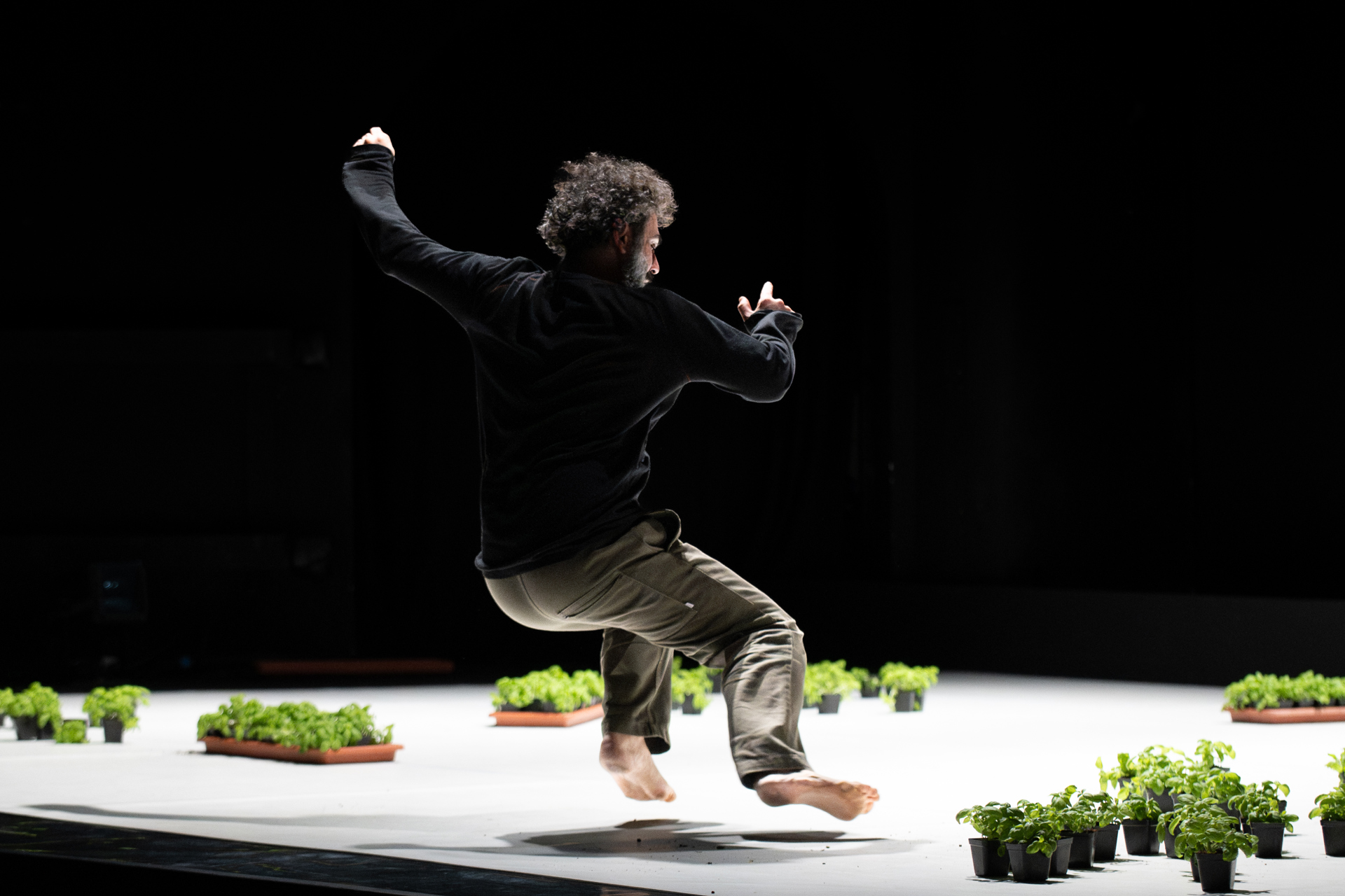 Cie Omar Rajeh & Maqamat, Dance Is Not for Us, credit Giuseppe Follacchio for Orbita Spellbound Cie Omar Rajeh & Maqamat, Dance Is Not for Us, credit Giuseppe Follacchio for Orbita Spellbound