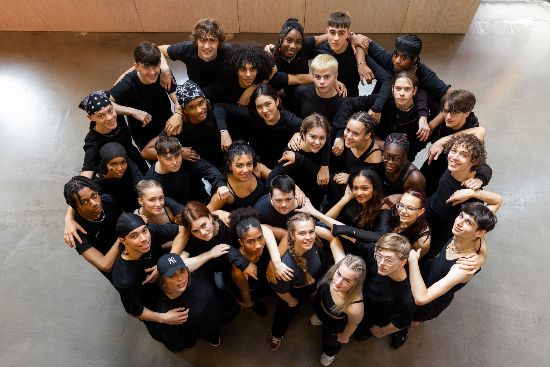 The dancers of NYDC 24-25 - Paul Hampartsoumain