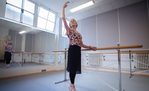 "Ballet is the passion of my life - I just feel free"  Meet the inspirational 92 year old ballet student