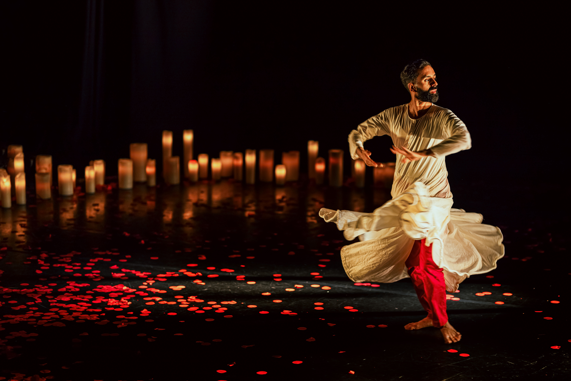 Aakash Odedra in Songs of the Bulbul Aakash Odedra in Songs of the Bulbul