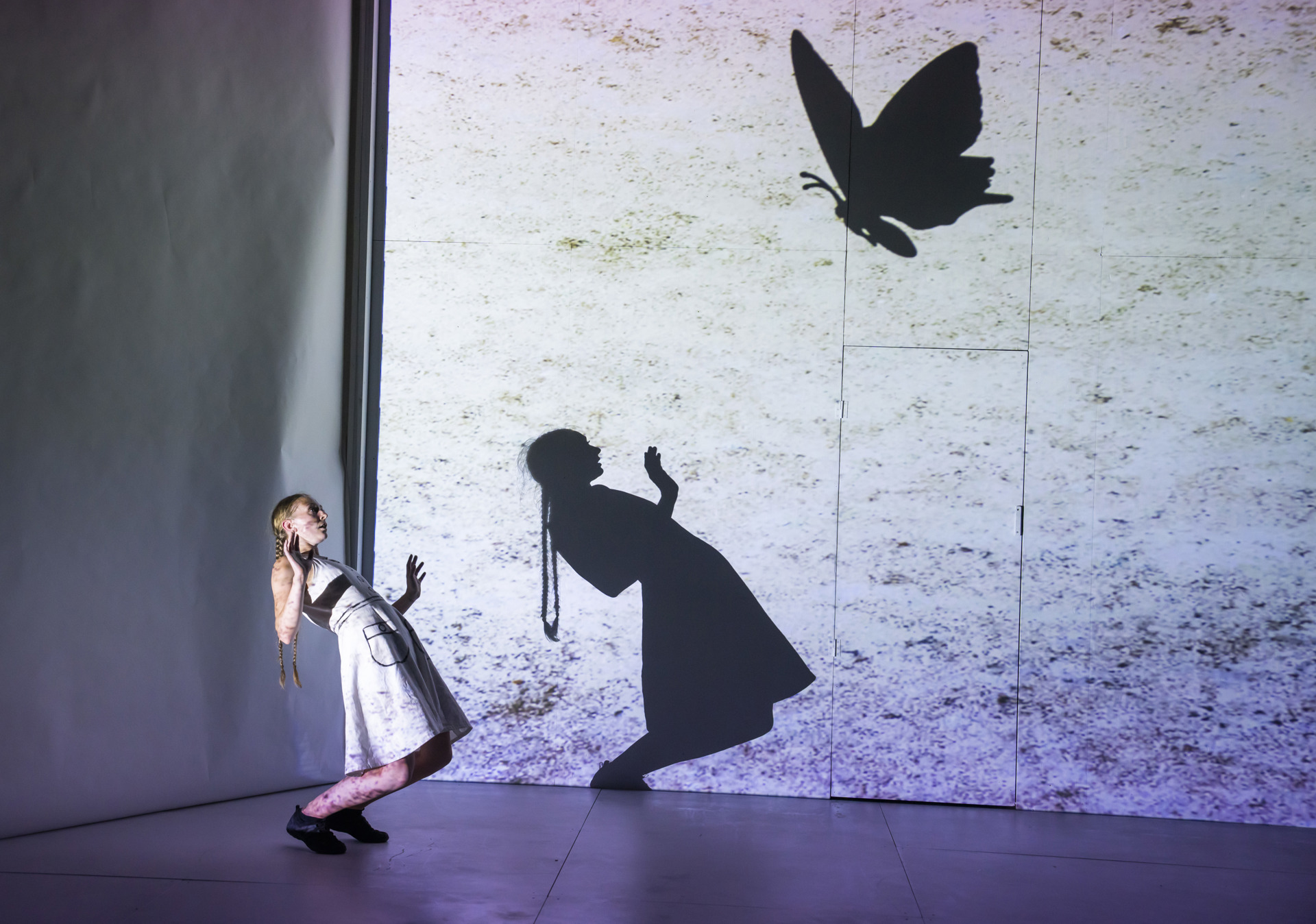 Jasmin Vardimon, ALiCE. Image Credit: Tristram Kenton. Jasmin Vardimon, ALiCE. Image Credit: Tristram Kenton.